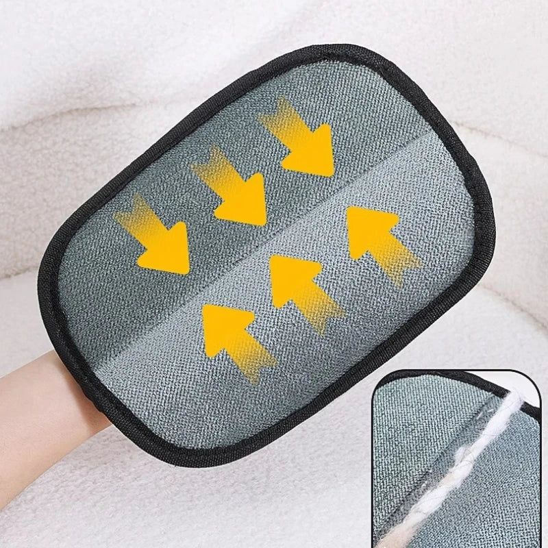 Klaro Pet Hair Remover Gloves - photo 7 of 11